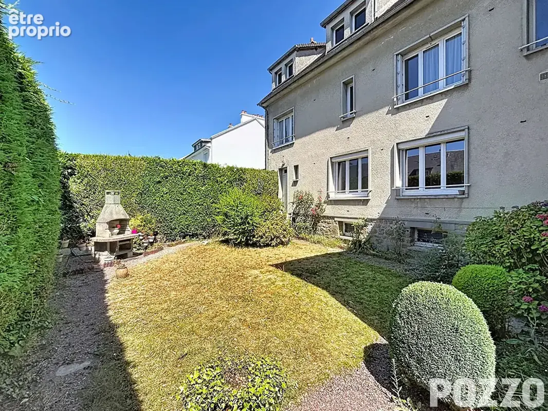 A vendre appartement de 4 pieces (107 m²) a vire-normandie (14) - photo 2