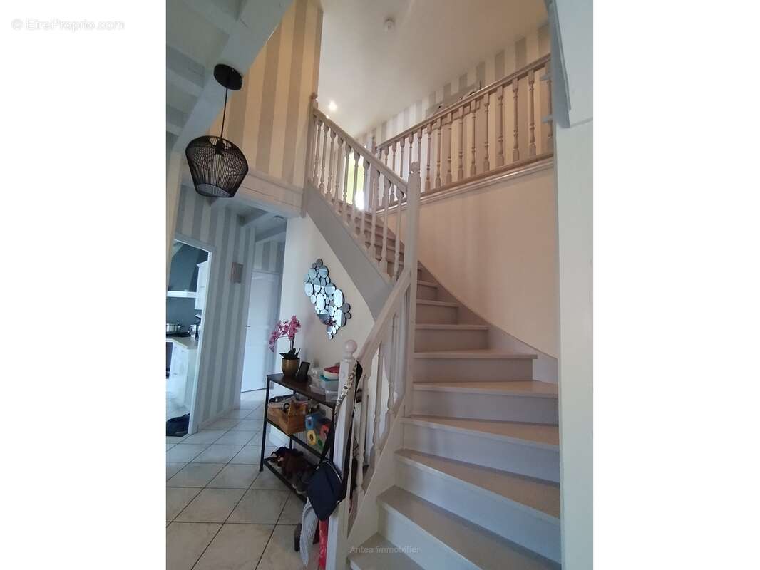 Maison à LA RIVIERE-DE-CORPS