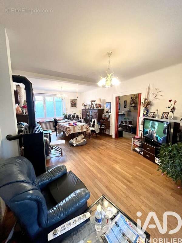 Maison 122 m² à Saint-Augustin  - photo 2