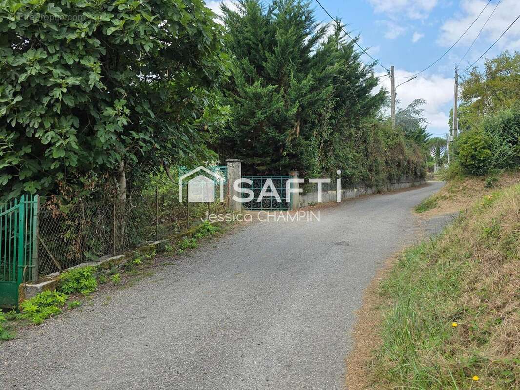 Terrain 1814 m² à Ganties  - photo 2