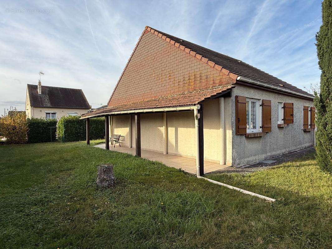 Maison à SACY-LE-PETIT