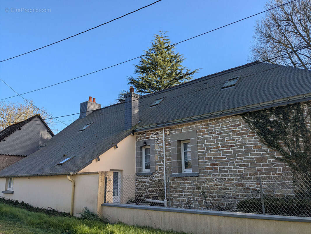 Maison à LANOUEE