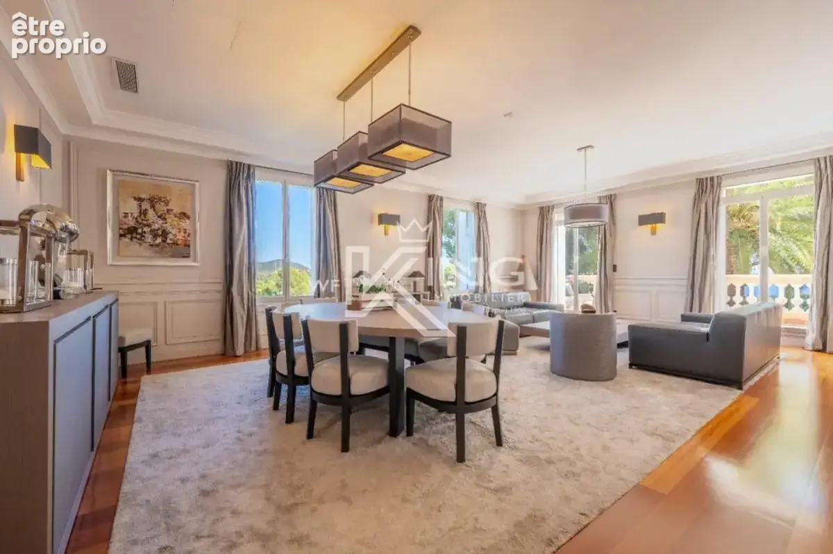 Saint Raphael appartement de prestige de 295 m² avec accès privé par ascenseur. pleine vue mer et triple garages - photo 6