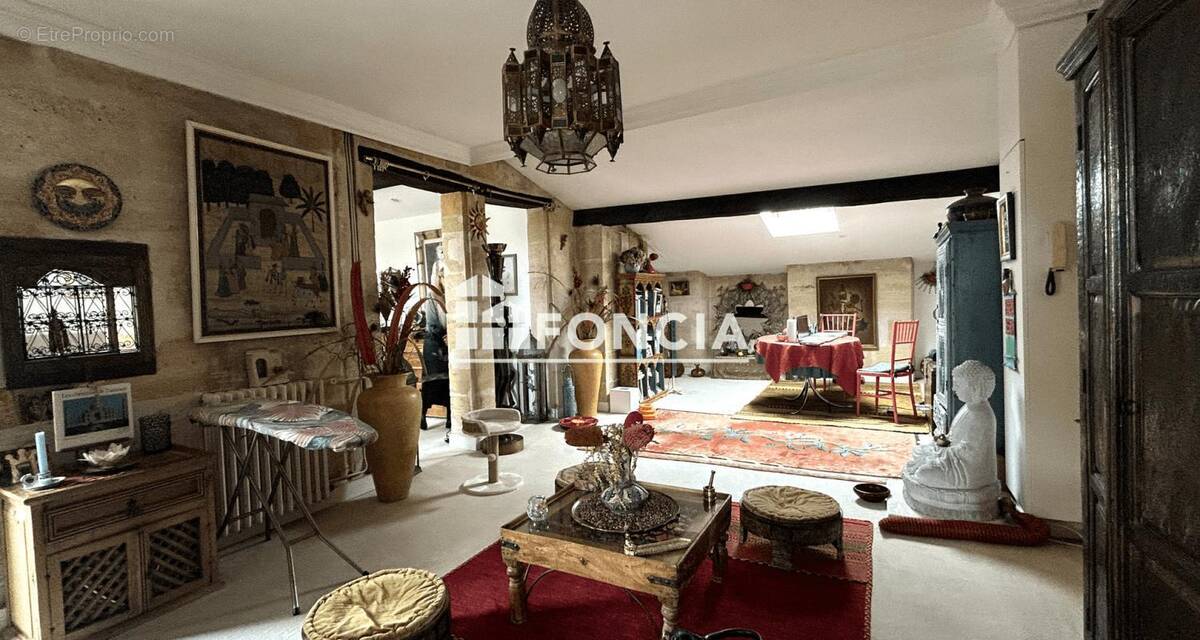 Appartement à BORDEAUX