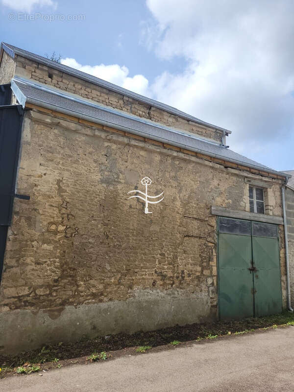 Maison à CESNY-BOIS-HALBOUT