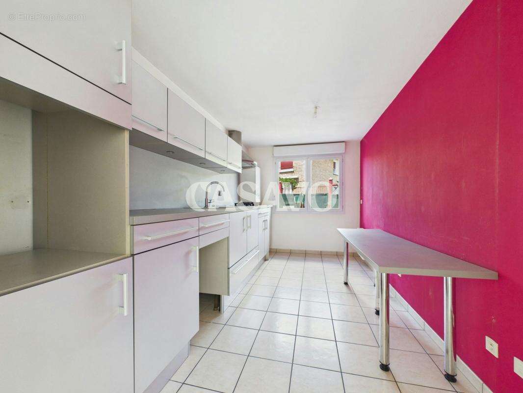 Vente Maison 4 pièces de 89m² - 69200 Vénissieux - photo 7