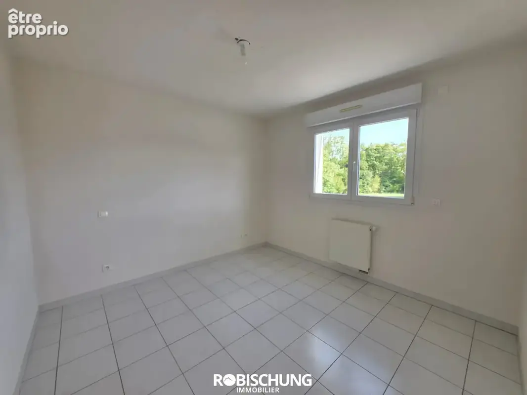 JETTINGEN : Appartement lumineux de type F3 au 1er étage - photo 4