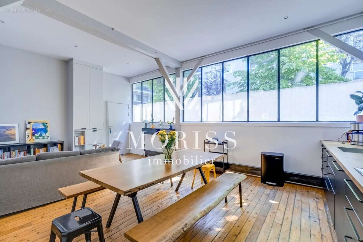 Appartement à PARIS-18E
