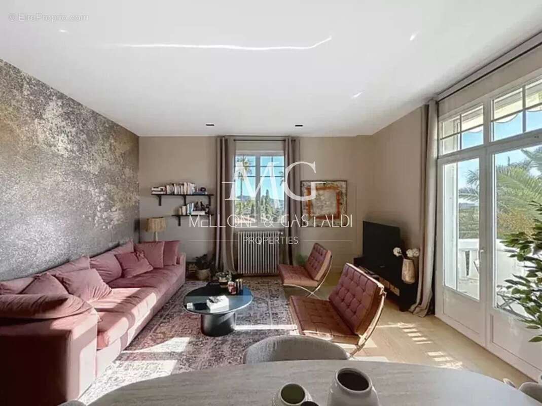 Appartement à GRASSE