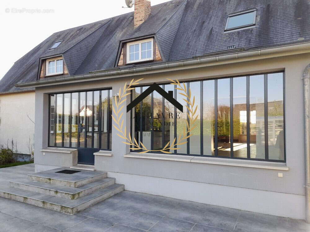 Maison à ANGERVILLE-L&#039;ORCHER