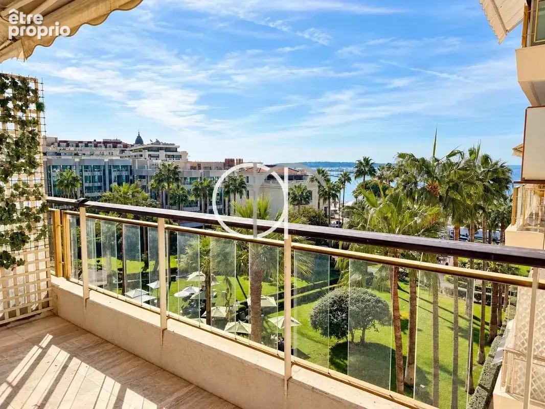 4 pièces vue mer - à rénover - grand hotel - croisette - photo 5