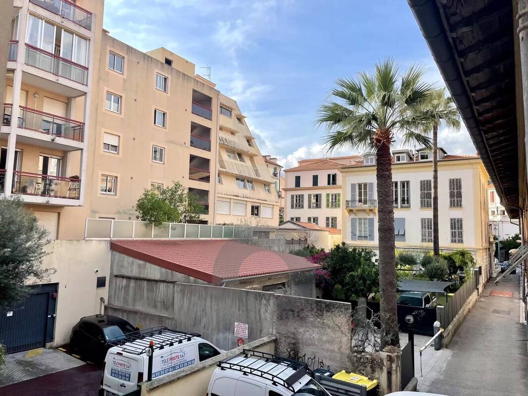 Appartement à MENTON