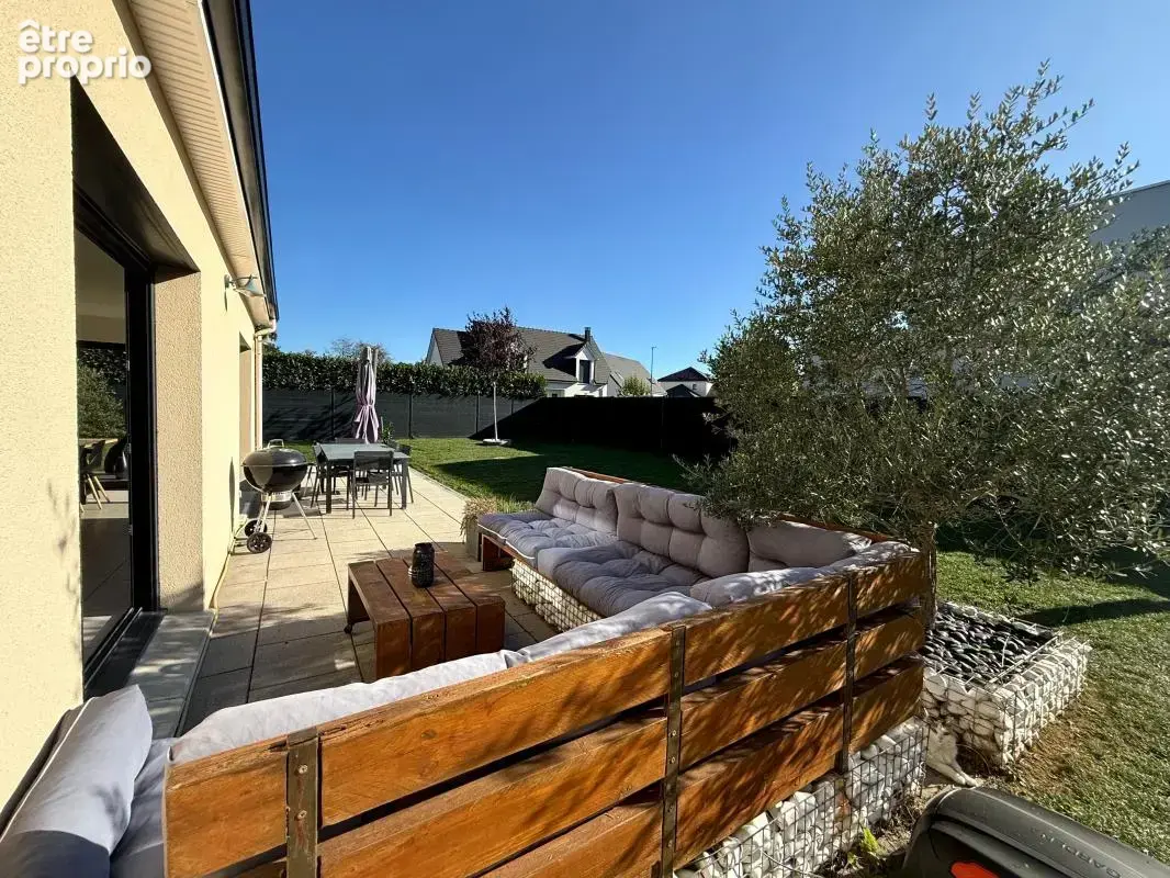 Photo Maison à Houppeville au prix de 445 000€