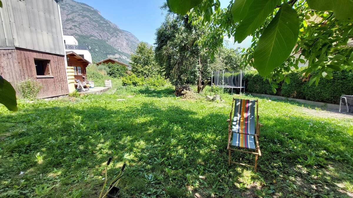 Maison à SAINT-JEAN-DE-MAURIENNE