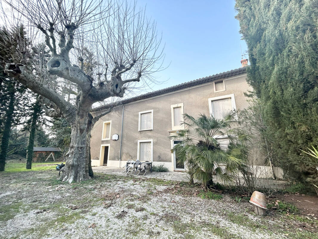 Maison à PERNES-LES-FONTAINES