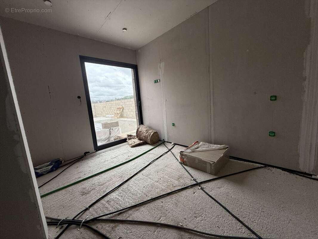 Maison à LIGNAN-SUR-ORB