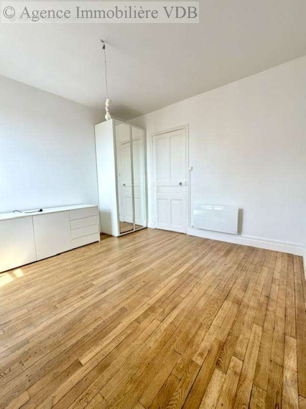 Appartement lumineux avec balcons à Nancy centre - photo 4