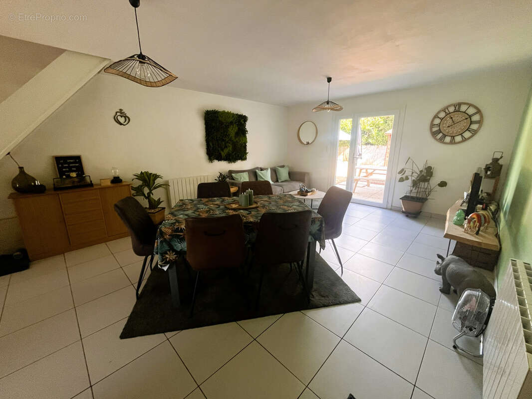 Maison rénovée   81 m2   2 chambres + bureau   Jardin sans vis-à-vis - photo 13