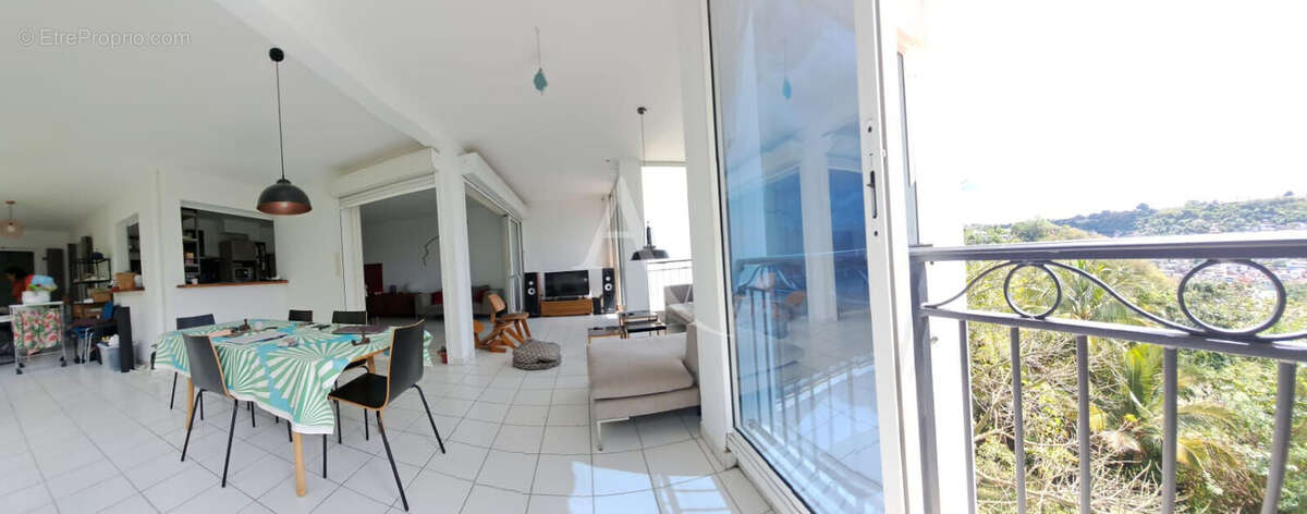 Appartement à FORT-DE-FRANCE