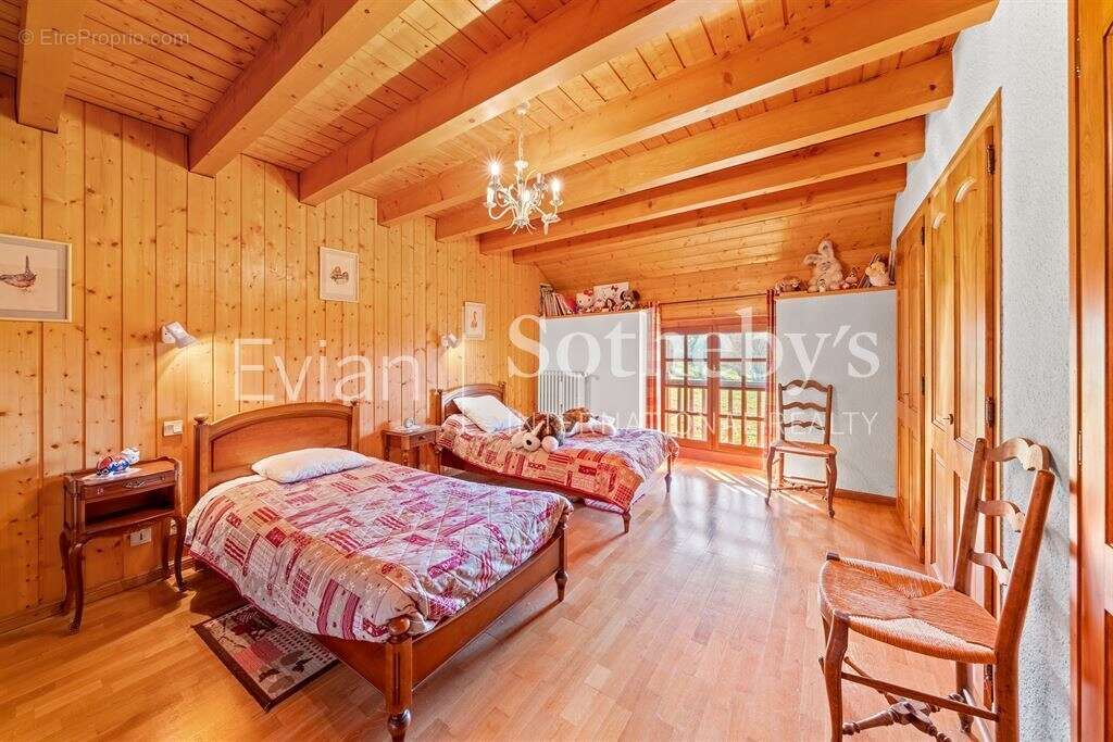 Maison à MAXILLY-SUR-LEMAN