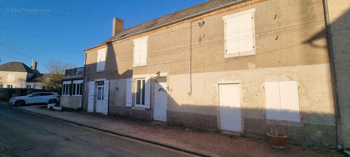 Maison à MAVES