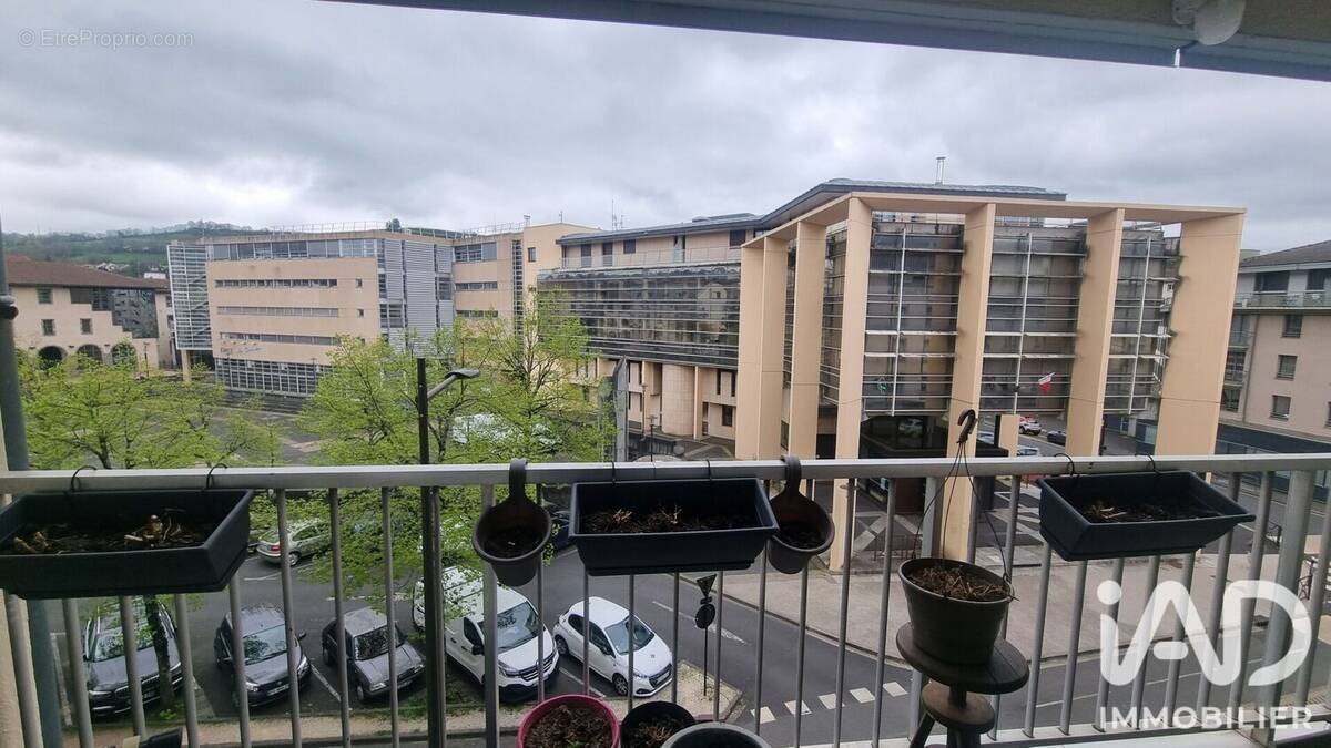 Photo 1 - Appartement à AURILLAC