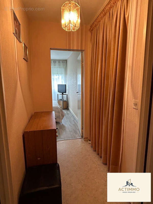 Appartement 59 m² à Joigny  - photo 8