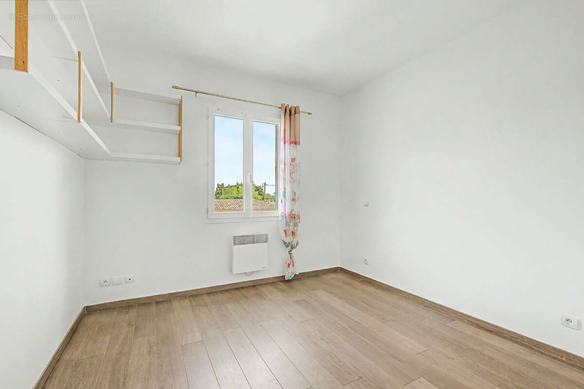 Maison à JONQUERETTES