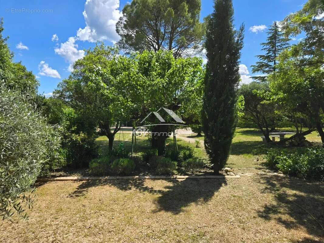 Maison à ALLEGRE-LES-FUMADES