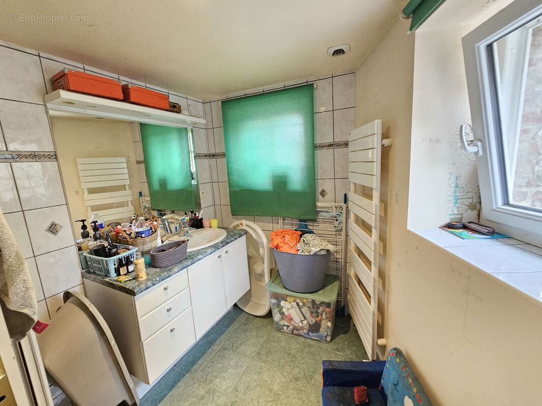 Maison à LA CHAPELLE-BICHE