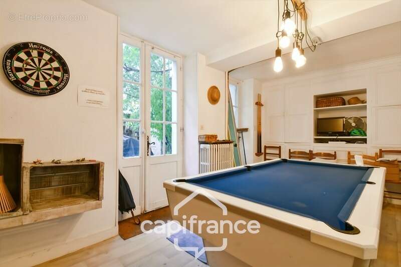 Maison à SAINT-JEAN-D&#039;ANGELY