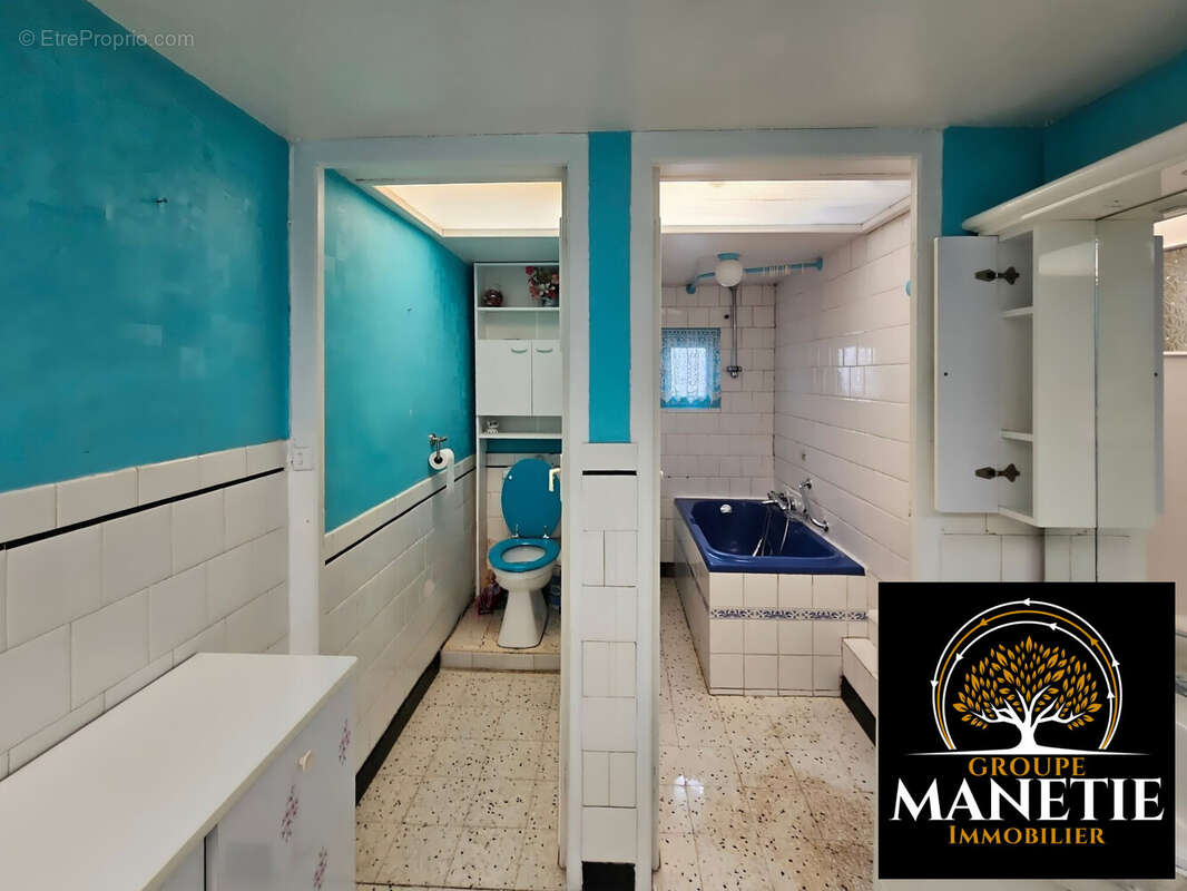 Salle de bains - Maison à IWUY