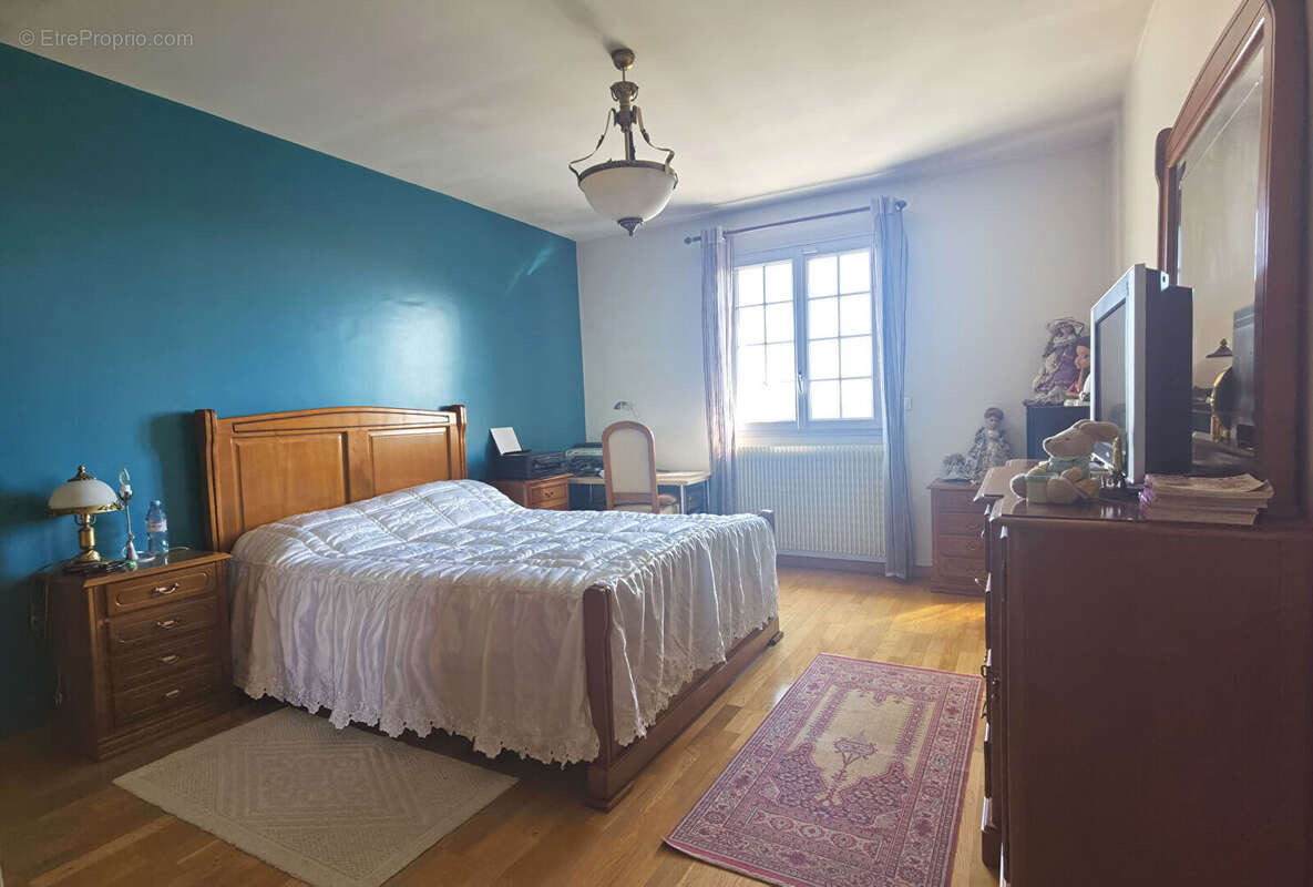 Maison à ROSNY-SOUS-BOIS