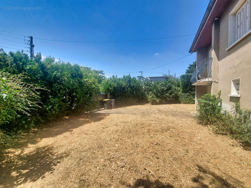 Maison à SAINT-PRIEST