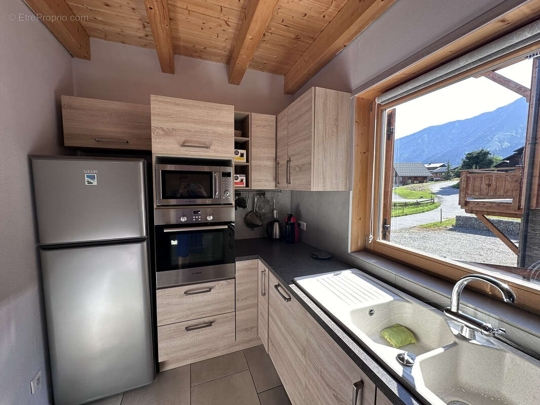 Maison à ALBIEZ-MONTROND