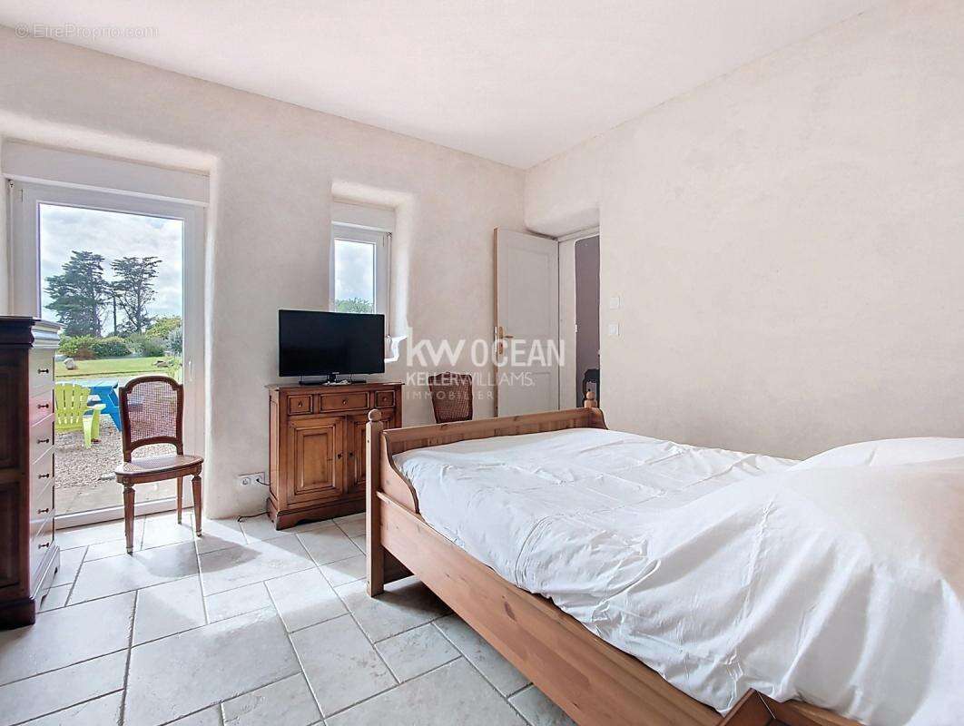 Maison à PLOUGASNOU