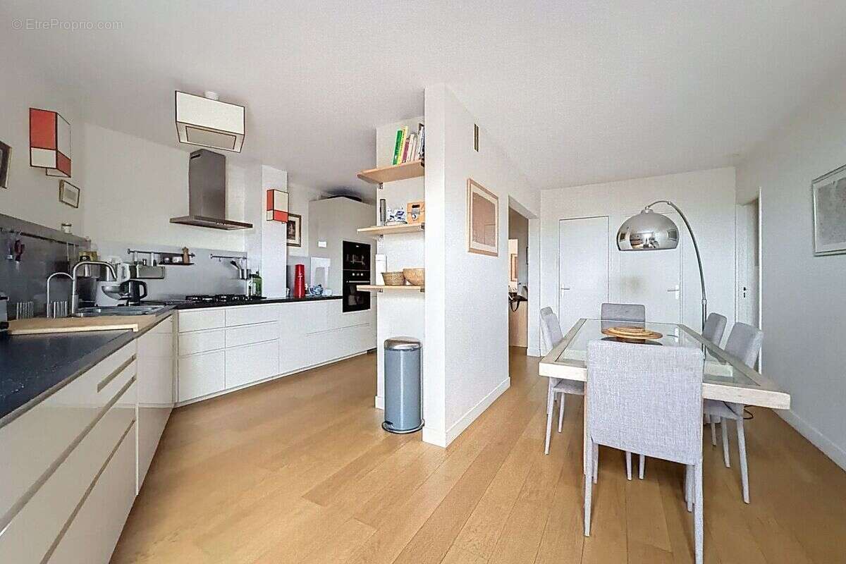 Appartement à SEVRES