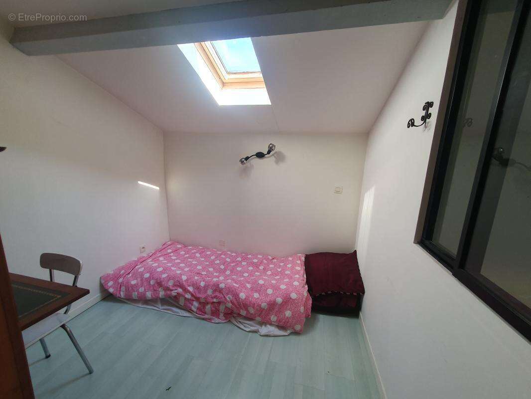 Maison à SAINT-ANDRE-DE-CRUZIERES