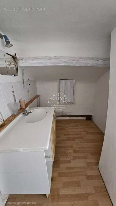 Maison à ESTREELLES