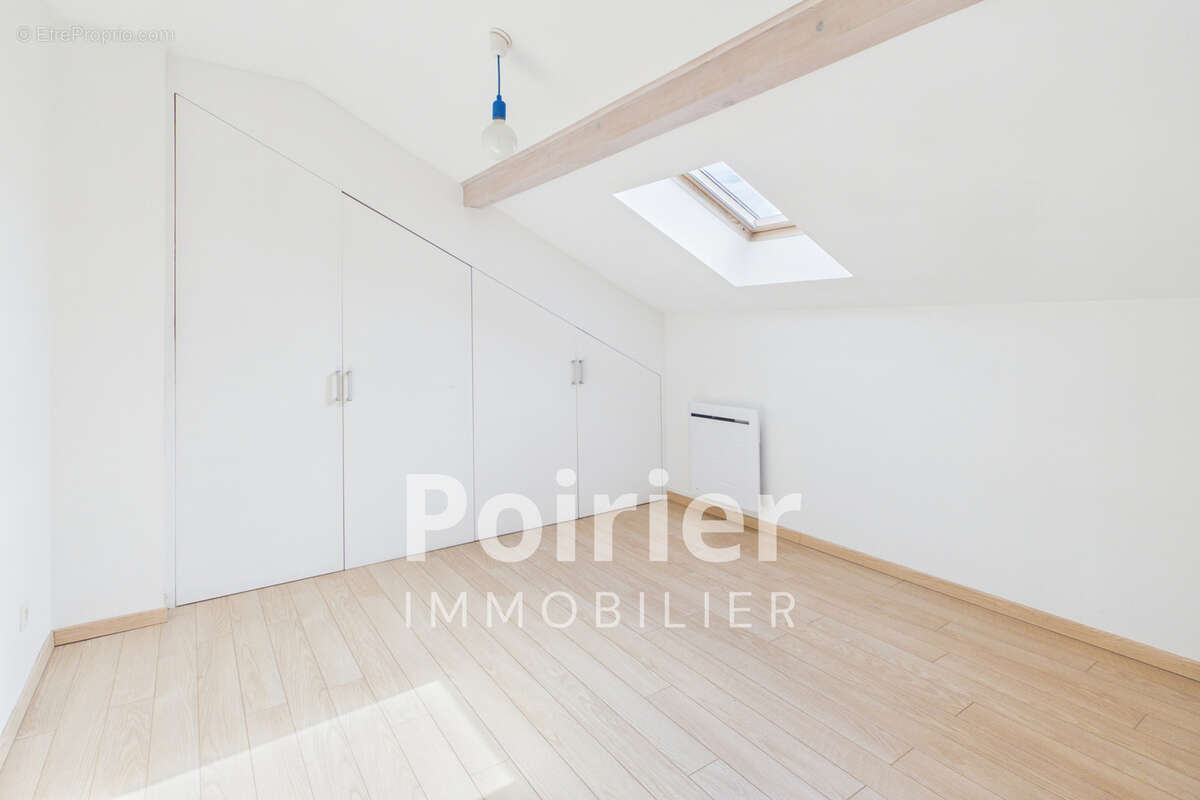 Maison contemporaine 6 pièces de 140 m2 avec piscine - photo 10