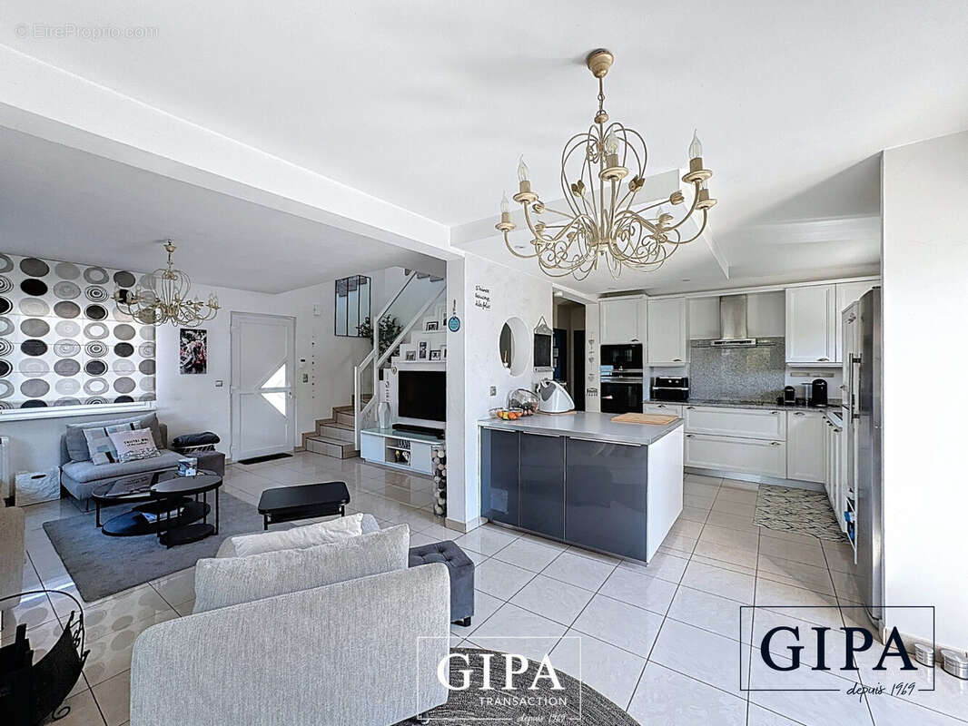 Maison à NEUGARTHEIM-ITTLENHEIM