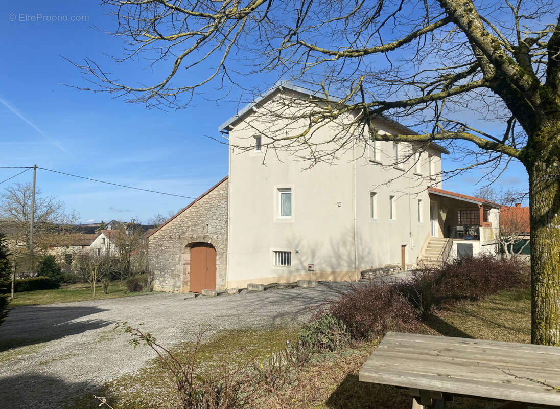 Maison à LA CAVALERIE