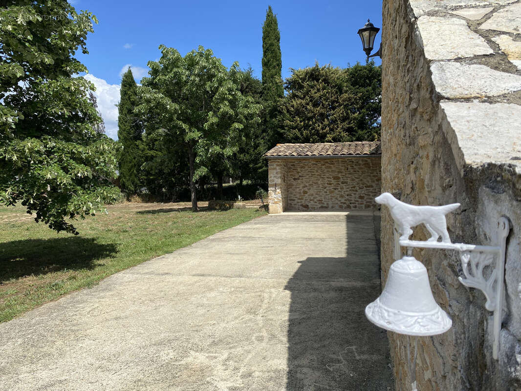 Maison à BAGNOLS-SUR-CEZE