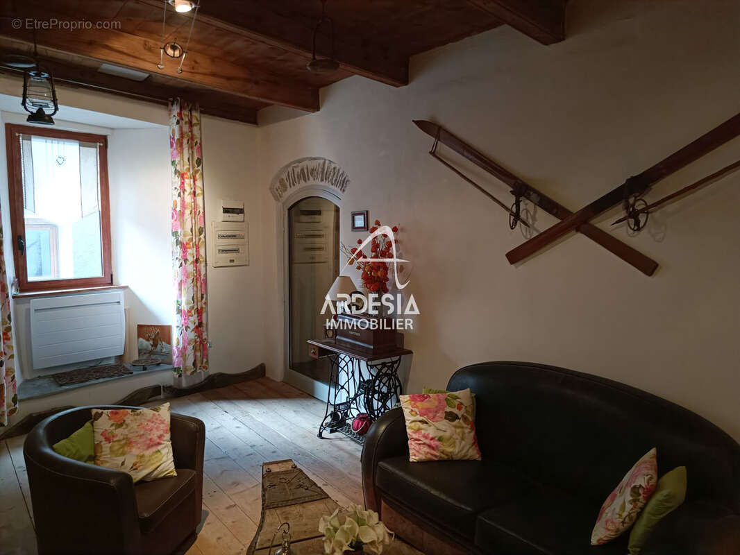 Maison à AUSSOIS