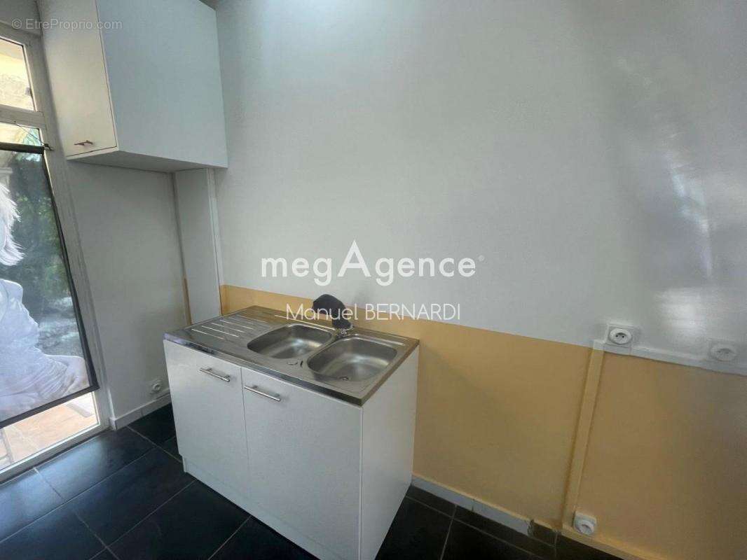 Commerce à SAINT-FRANCOIS