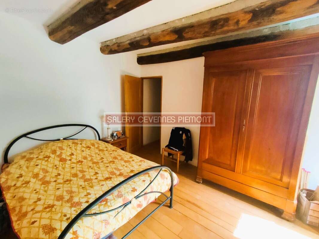 Maison à SAINT-ANDRE-DE-VALBORGNE