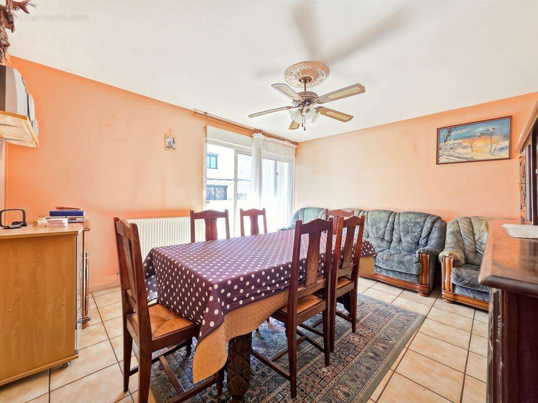 Maison à LE PASSAGE