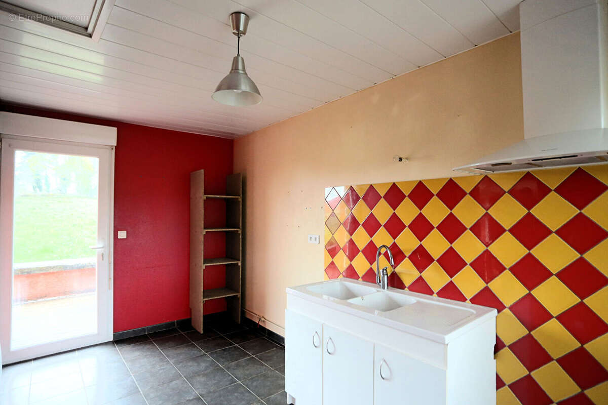 Maison à BROMONT-LAMOTHE