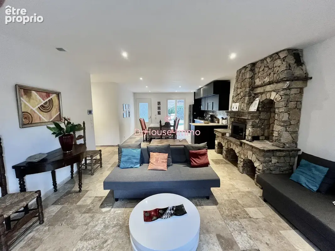 Maison 8 pièces 167 m² à vendre à Le Thoronet (83340) - photo 24