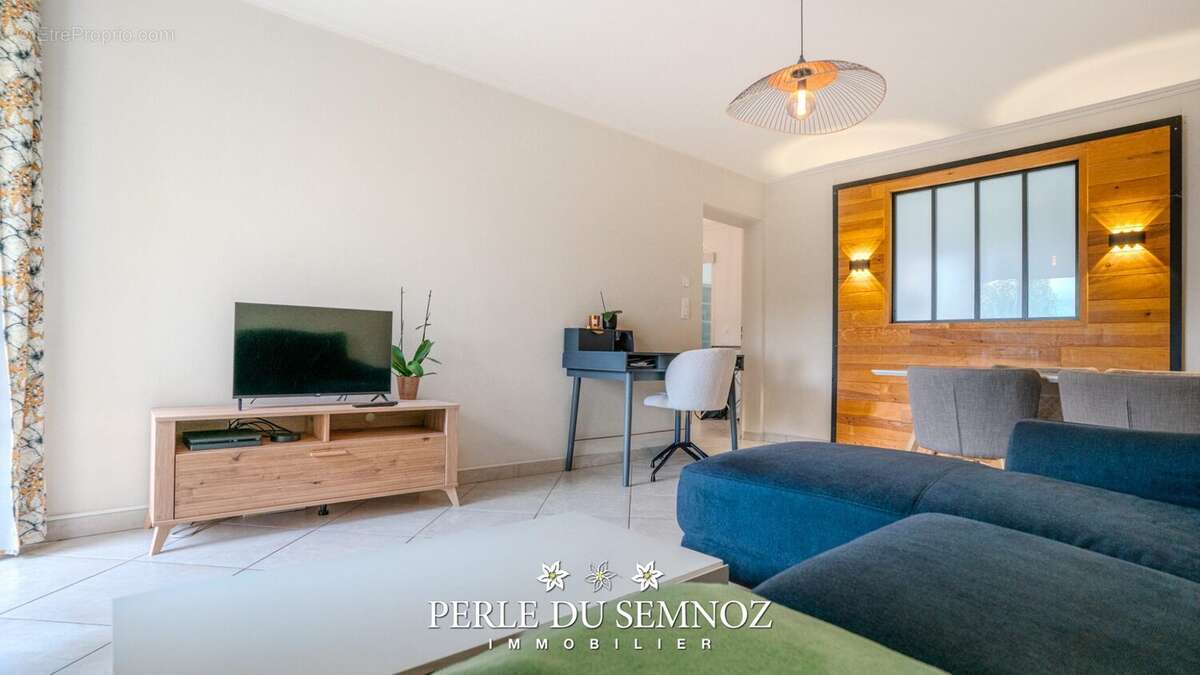 Appartement à SEYNOD